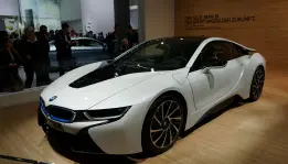 BMW i8 Akan Mengaspal di Jalanan Indonesia