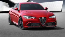 Alfa Romeo Giulia Tambahkan Fitur Serba Mewah