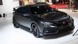 Civic Type R Catat Rekor di Sirkuit Balap