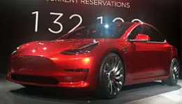 Penjualan Tesla Model 3 Diprediksi USD 20 Milliar per Tahun