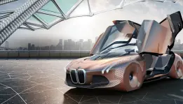 Vision next 100 rayakan ulang tahun BMW