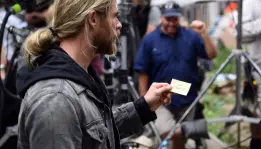 Sutradara Thor  Ragnarok Siap Garap Thor 4