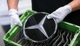  Perusahaan Otomotif China Beli Saham Mercedes Benz