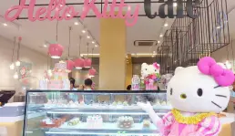 Hello Kitty Cafe  PIK