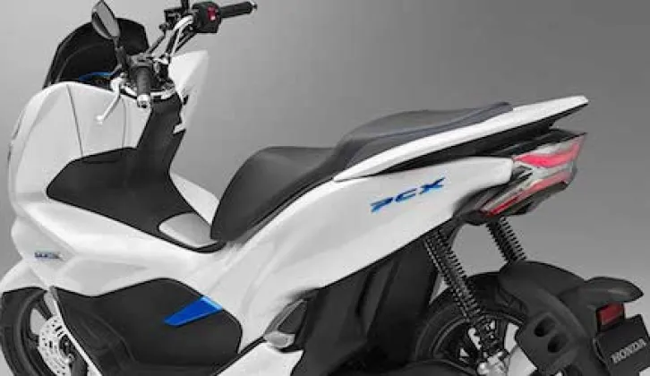 Menunggu Kedatangan PCX Hybrid