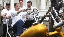 Support Builder Presiden Beli Chopper Custom