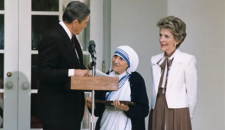 Kata-Kata Bijak Mother Teresa