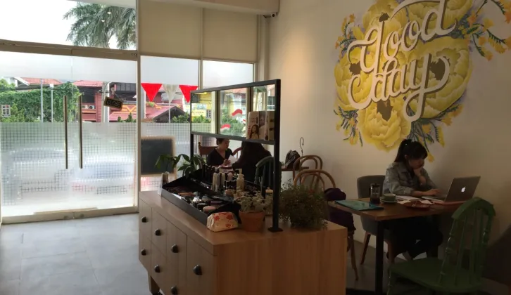 Review : Heynature Cafe