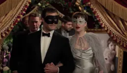 Trailer Pertama FIFTY SHADES DARKER