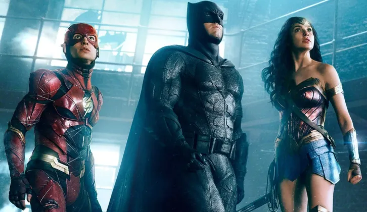 Foto Terbaru Batman, Flash dan Wonder Woman dari JUSTICE LEAGUE